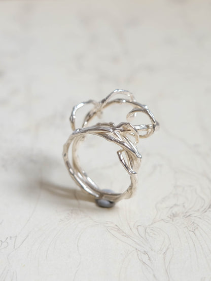 Vineyard ring