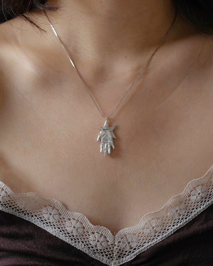 [Pre-Order] Right-hand man necklace