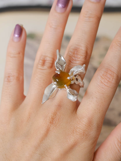 Unravel floral ring