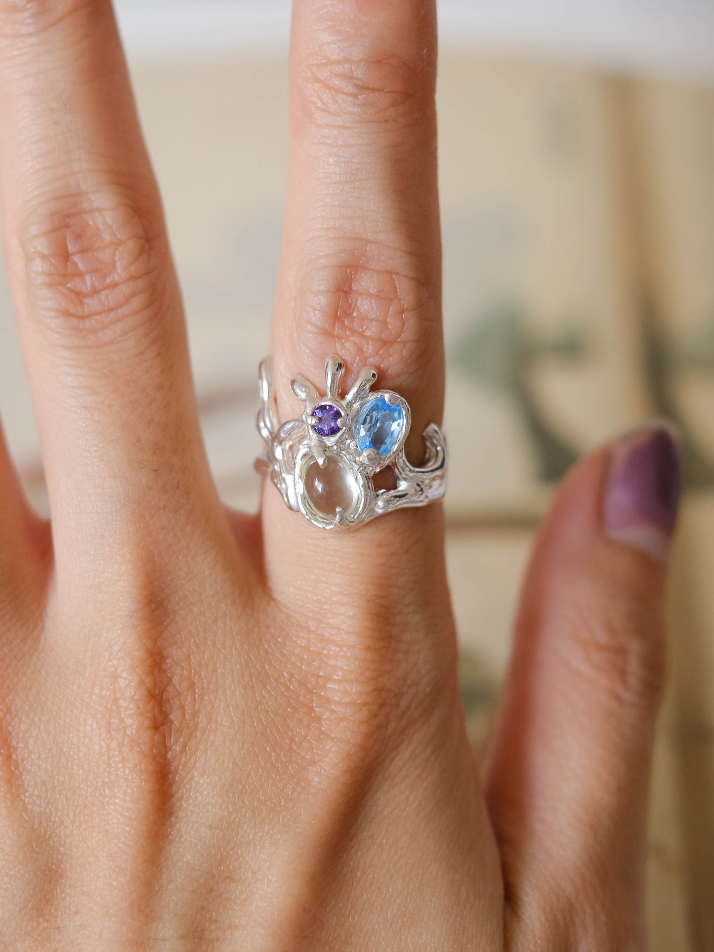 Equipoise ring